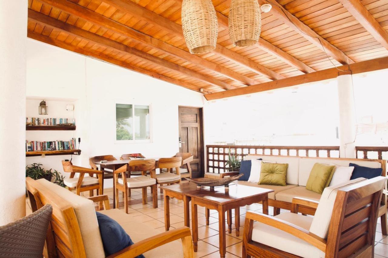 LALORA Hotel&Villas San Patricio Melaque Esterno foto