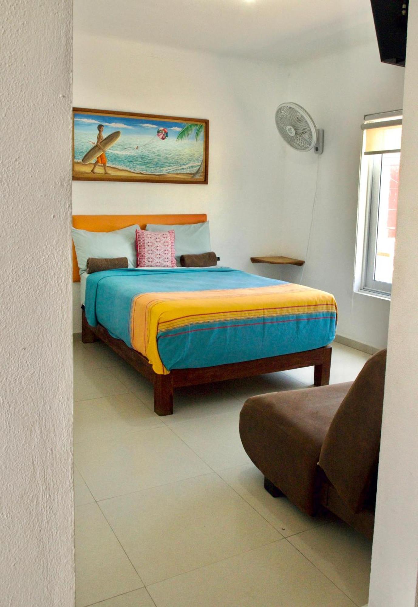 LALORA Hotel&Villas San Patricio Melaque Esterno foto