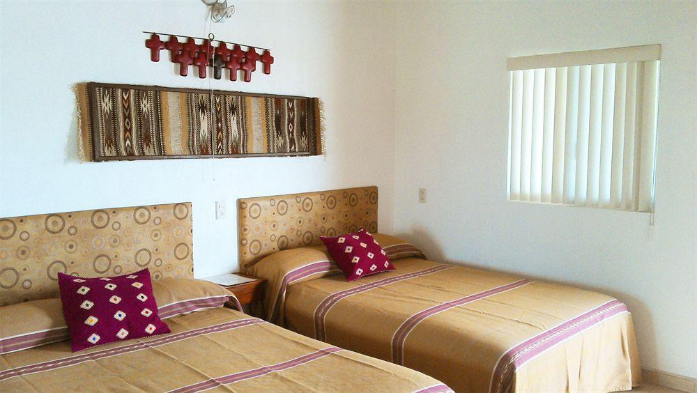 LALORA Hotel&Villas San Patricio Melaque Esterno foto